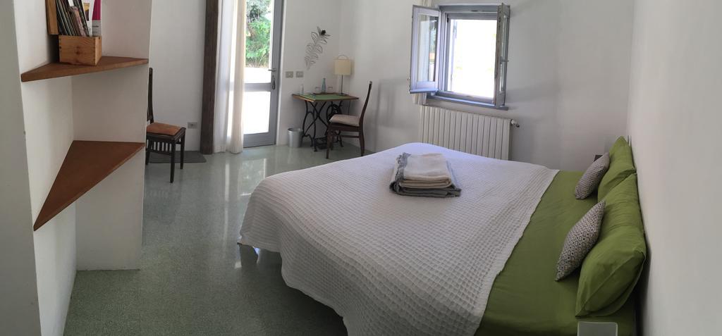 B&B Il Grotto Bevagna Habitación foto